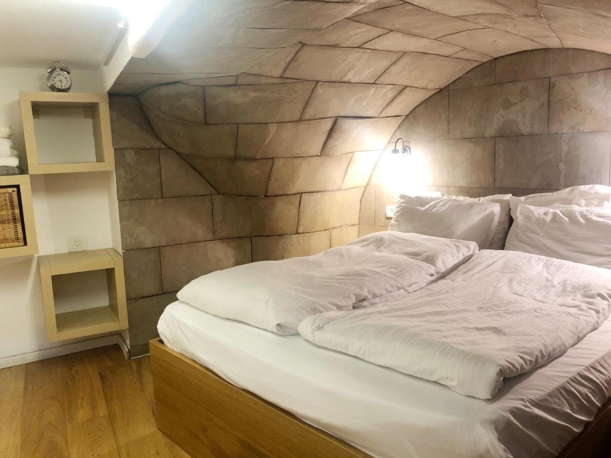 One Bedroom Stone Apartment 예루살렘 외부 사진
